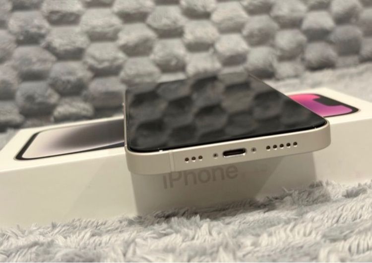 iPhone 14 256GB สีขาว  รูปที่ 2