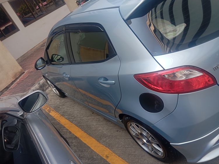 Mazda Mazda 2 2010 1.5 Maxx Sports Sedan เบนซิน เกียร์อัตโนมัติ ฟ้า รูปที่ 4