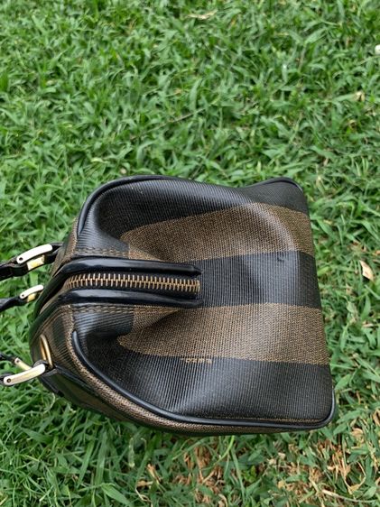 กระเป๋าfendi แท้ รูปที่ 6