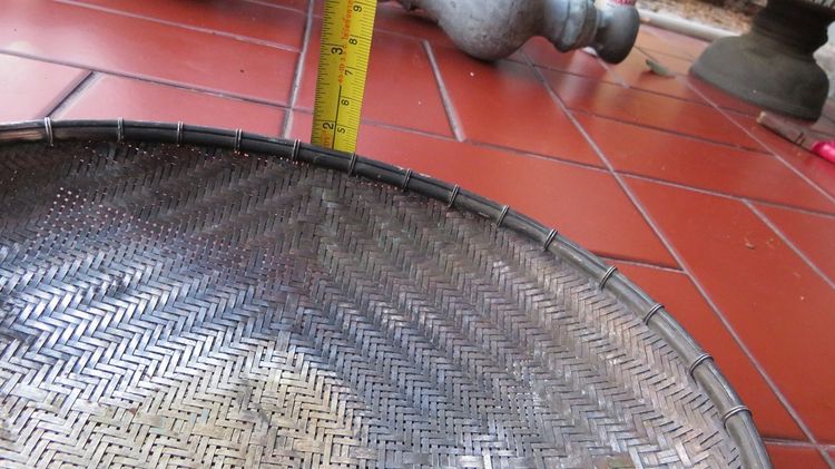 กระด้งถักสาน งานขึ้นมือ โบราณ  สไตล์วินเทจ งานกะไหล่เงิน รูปที่ 7