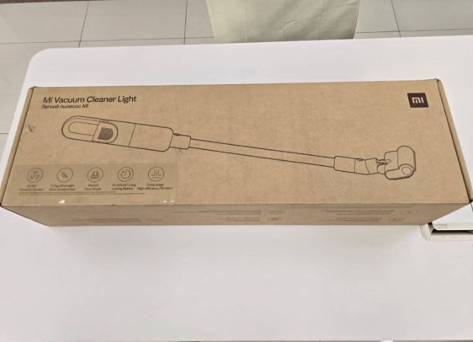 (SALE) Mi Vacuum Cleaner Light (White) เครื่องดูดฝุ่นไร้สาย ใหม่แกะกล่อง ลดราคา
