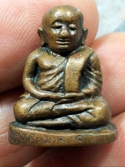 รูปหล่อหลวงพ่อเงิน พิมพ์นิยม วัดบางคลาน