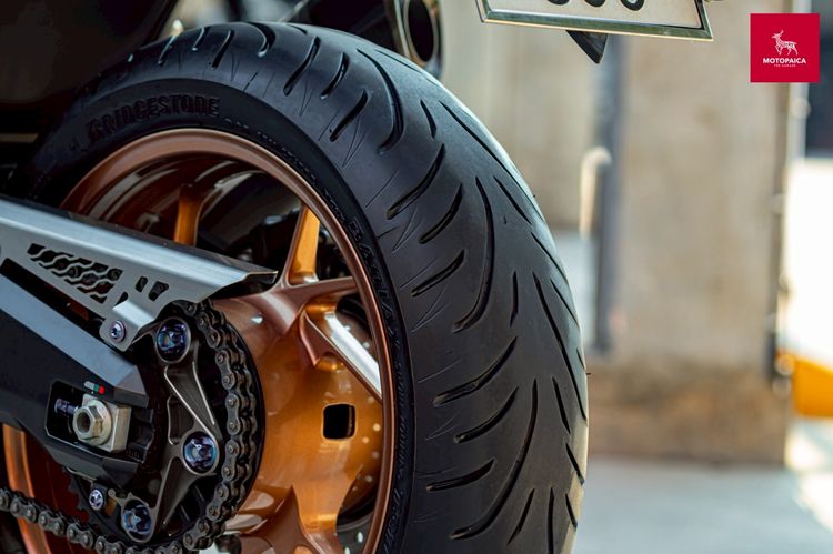 Honda Forza750 ปี2025 มือเดียว วิ่ง9,000Km. ท่อAkrapovic Carbon รูปที่ 17