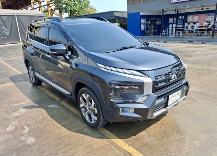 Mitsubishi Xpander 2023 1.5 Cross Sedan เบนซิน ไม่ติดแก๊ส เกียร์อัตโนมัติ เทา รูปที่ 2