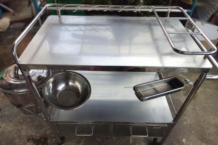 รถเข็นทำแผลสแตนเลส