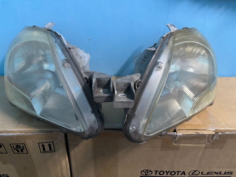 โคมไฟหน้าL R Vios gen2 