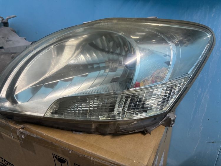 โคมไฟหน้าL R Vios gen2  รูปที่ 2