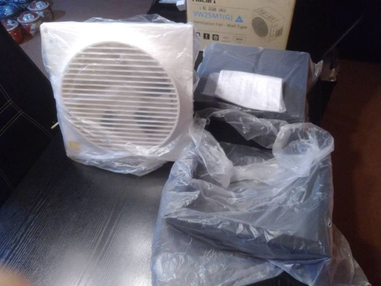 Hatari VW25M1(G) พัดลมระบายอากาศแบบติดผนังขนาด 10 นิ้ว รูปที่ 3