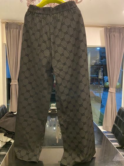 กุชชี่ (ติดจองค่ะ)กางเกงขายาว ทรงเอวสูง ขากระบอกกว้าง สภาพใหม่เอี่ยม  รูปที่ 9