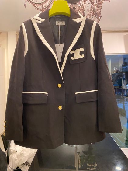 ซีลีน (ติดจองค่ะ)เสื้อสูท เบลล์เซอร์ สภาพใหม่เอี่ยม เนื้อผ้าดีมากค่ะ  รูปที่ 2