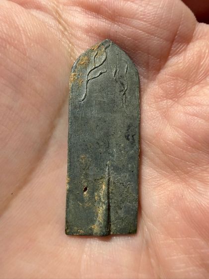 พระลีลาเนื้อชินเก่า  รูปที่ 2