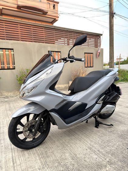 ขาย HONDA PCX 150cc ปี2018 สภาพสวยมากเดิมๆ ใช้งานน้อย รูปที่ 3