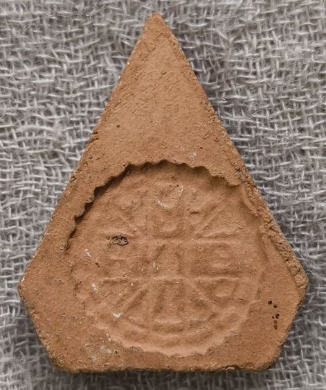 พระกรุพิมพ์พระร่วงเนื้อดินเก่าค่ะ รูปที่ 12