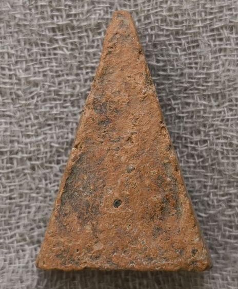 พระกรุเนื้อดินนางพญาเนื้อเก่าค่ะ รูปที่ 2