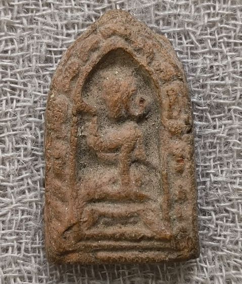 พระกรุเนื้อดินนางพญาเนื้อเก่าค่ะ รูปที่ 9