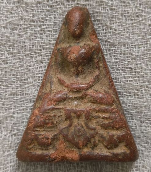 พระกรุเนื้อดินนางพญาเนื้อเก่าค่ะ รูปที่ 13