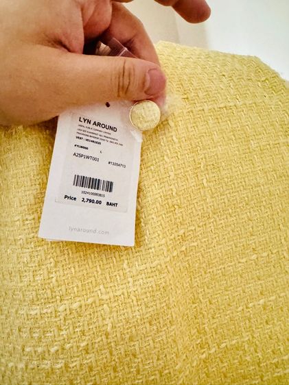 พร้อมส่ง Used Lyn Around Vest Tweed Yellow Pastel L รูปที่ 13