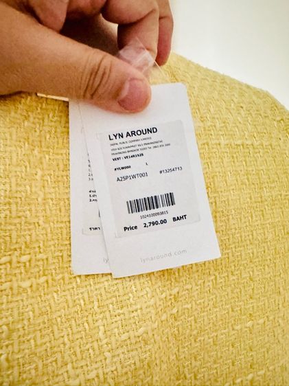 พร้อมส่ง Used Lyn Around Vest Tweed Yellow Pastel L รูปที่ 12