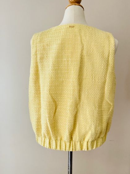 พร้อมส่ง Used Lyn Around Vest Tweed Yellow Pastel L รูปที่ 5