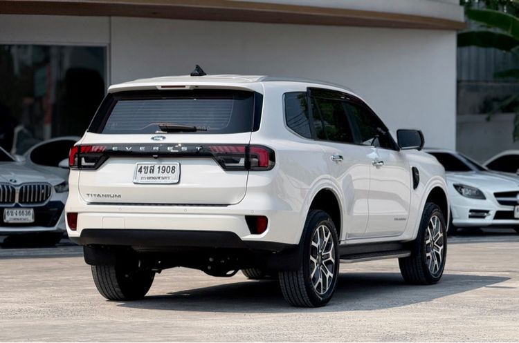 Ford Everest 2023 2.0 Bi-Turbo Titanium+ Utility-car ดีเซล ไม่ติดแก๊ส เกียร์อัตโนมัติ ขาว รูปที่ 4