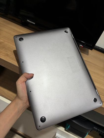 Macbook Pro 2017 รูปที่ 2