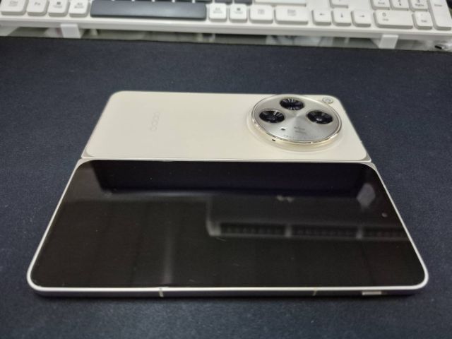 oppo find N3fold รูปที่ 3