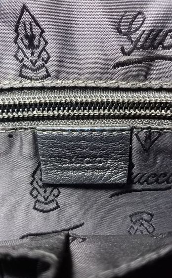 กระเป๋าสะพายGucciหนังสีดำ รูปที่ 6