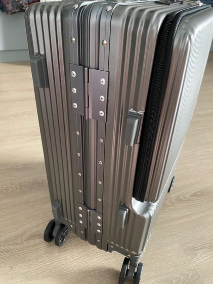 กระเป๋าเดอนทาง hand carryพร้อมผ้าคลุม รูปที่ 4