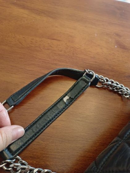 แท้ Michael Kors

Sloan Large Quilted-Leather Shoulder Bag

 รูปที่ 10