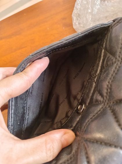 แท้ Michael Kors

Sloan Large Quilted-Leather Shoulder Bag

 รูปที่ 8