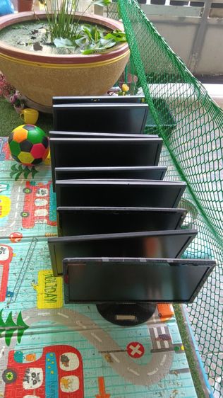 จอคอม รูปที่ 2