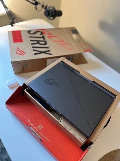 แล็ปท็อป ASUS ROG STRIX G16 (2023) G614 G614JU-N3231 สภาพเหมือนใหม่