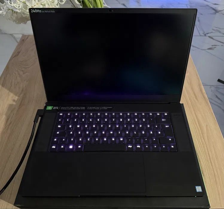 Razer Blade 15 Advanced RTX 2080 แรม 32GB โปรเซสเซอร์ i7-9750H สภาพเหมือนใหม่ รูปที่ 2