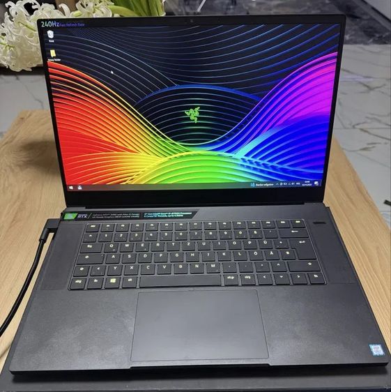 Razer Blade 15 Advanced RTX 2080 แรม 32GB โปรเซสเซอร์ i7-9750H สภาพเหมือนใหม่