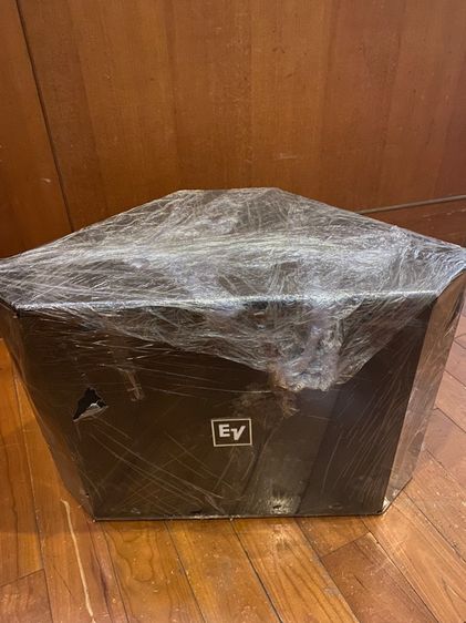 ซับวูฟเฟอร์แบบติดตั้ง Electro Voice EVID 12.1P 