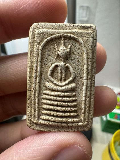 พระสมเด็จวัดเกศไชโยหกชั้นอกตลอด