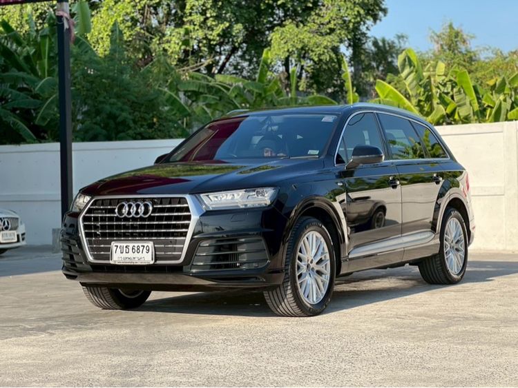 รถ Audi Audi Q7  3.0 TFSI Quattro S Line 4WD สี ดำ