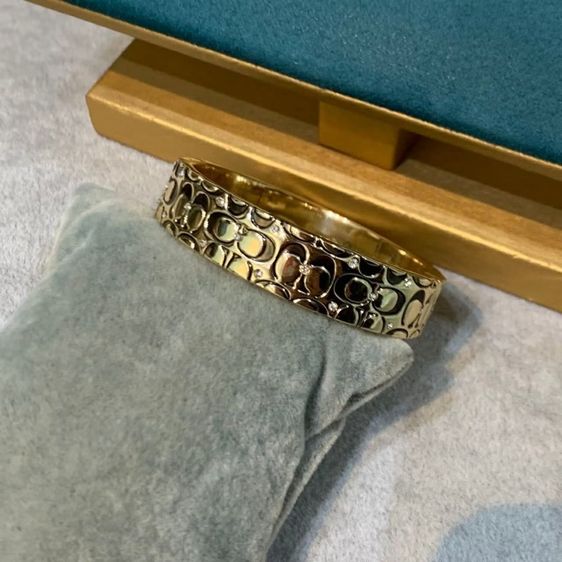 กำไล Coach Bracelet แบรนด์แท้ รูปที่ 3