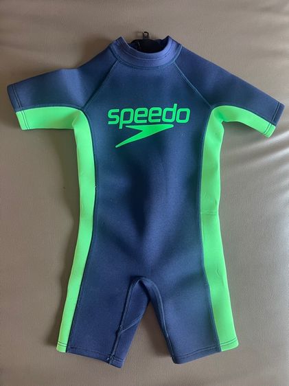 ชุดว่ายน้ำเด็กปรับอุณหภูมิ speedo แท้ สภาพดีมาก