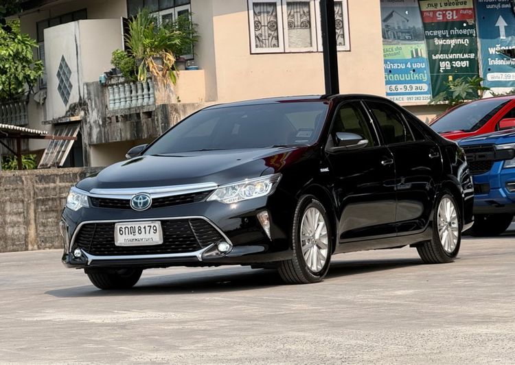 Toyota Camry 2017 2.5 Hybrid Premium Sedan ไฮบริด ไม่ติดแก๊ส เกียร์อัตโนมัติ ดำ รูปที่ 2