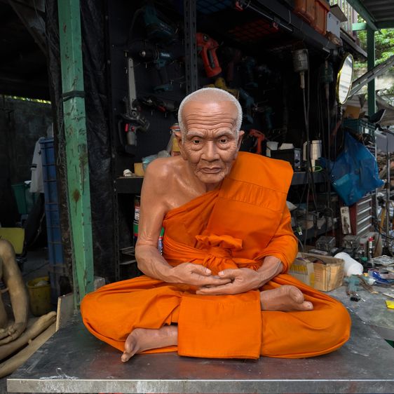 รูปหล่อพระเกจิ หลวงปู่ทวด