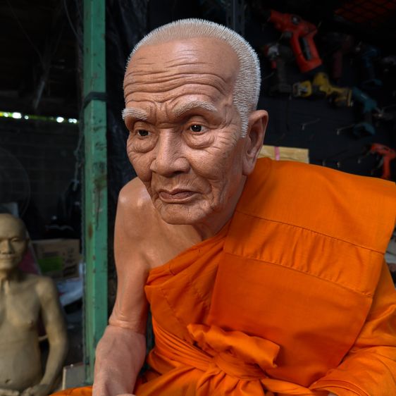 รูปหล่อพระเกจิ หลวงปู่ทวด รูปที่ 2