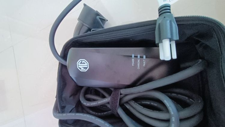 สายชาร์จฉุกเฉินแท้จากศูนย์ รูปที่ 5