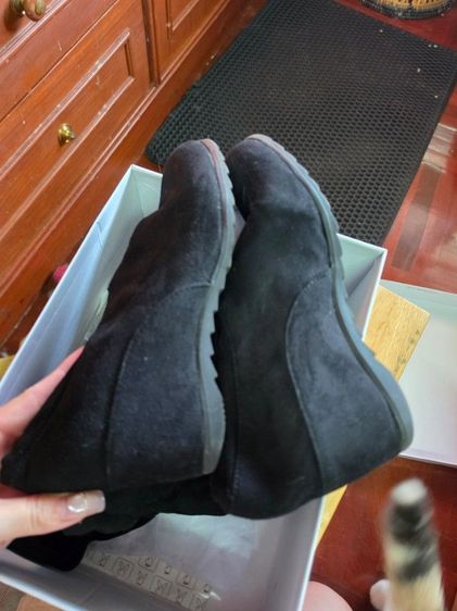 รองเท้าใส่หน้าหนาว รูปที่ 4