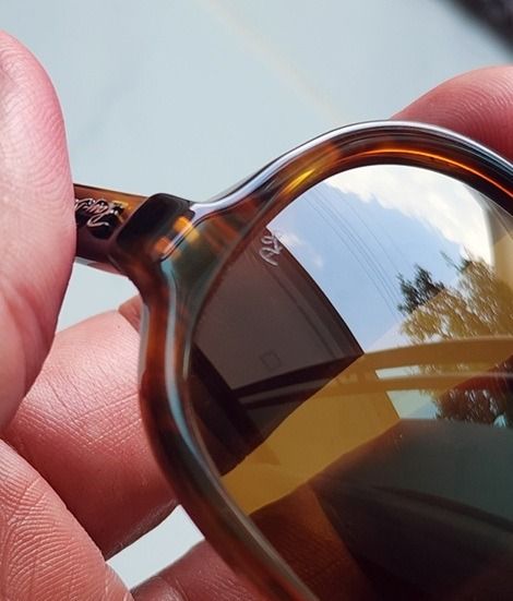 ส่งต่อ Ray-Ban RB3721D เลนส์เหลือง Ray-Ban Vagabond RB4355 ลายกระ สภาพดีสวยกริป พิกัดระยองครับ รูปที่ 5