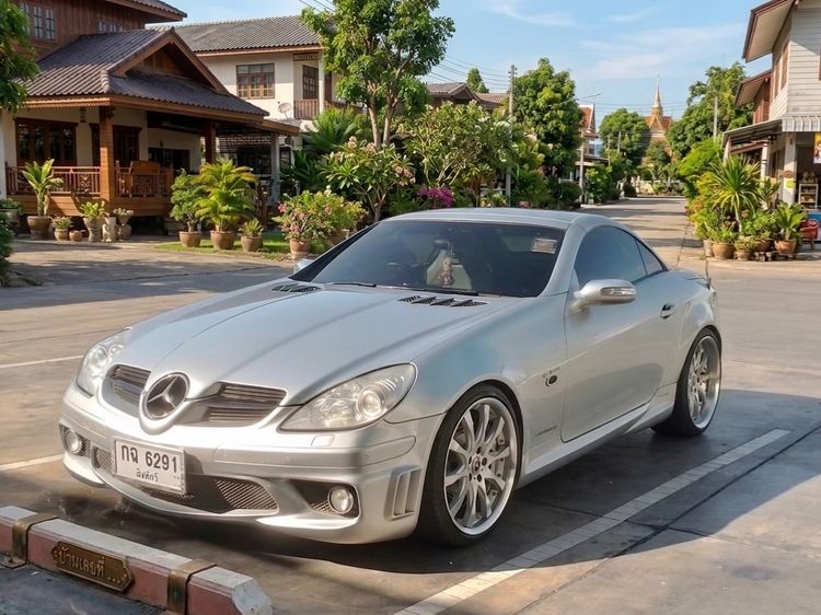 รถ Mercedes-Benz SLK-Class SLK200 สี บรอนซ์เงิน