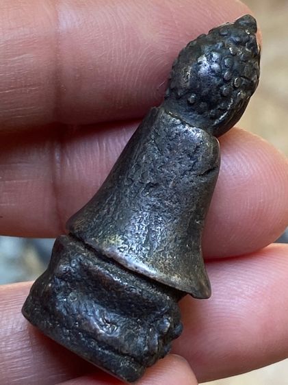 พระเก่าไม่ทราบที่ค่ะ รูปที่ 9