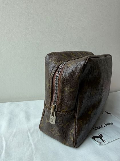 LOUIS VUITTON MONOGRAM CANVAS TROUSSE TOILETTE ของแท้ รูปที่ 3
