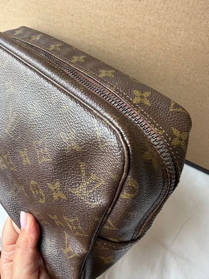 LOUIS VUITTON MONOGRAM CANVAS TROUSSE TOILETTE ของแท้ รูปที่ 17