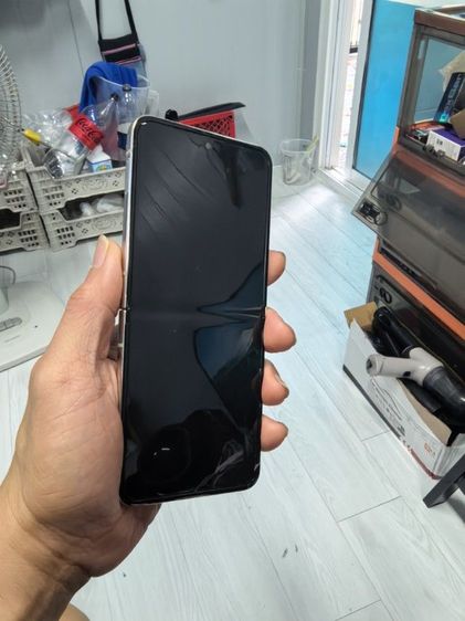 Samsung​ Galaxy z flip 5  รูปที่ 2